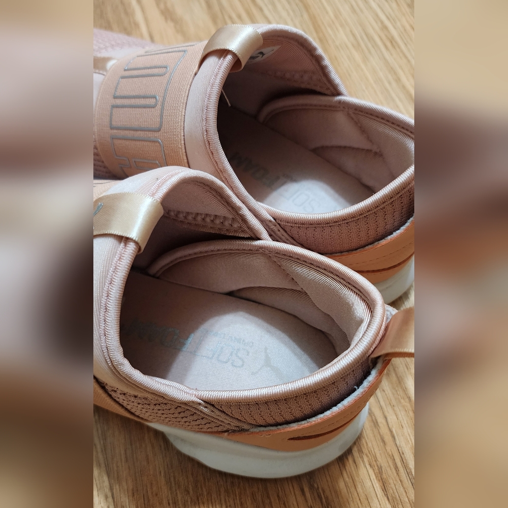Puma Pink Slip-On Sneakers - Picture 5 of 8